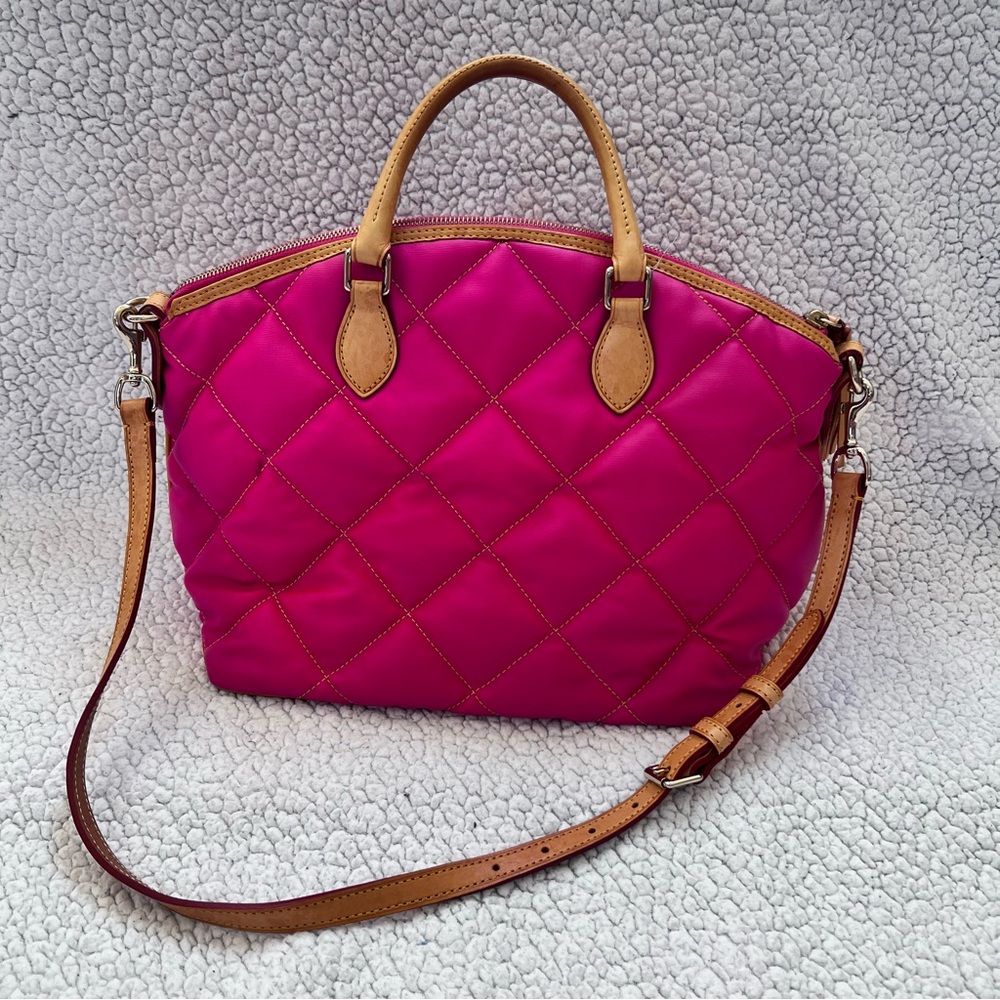 Dooney & Bourke pink quilted bag - Picture 3 of 8